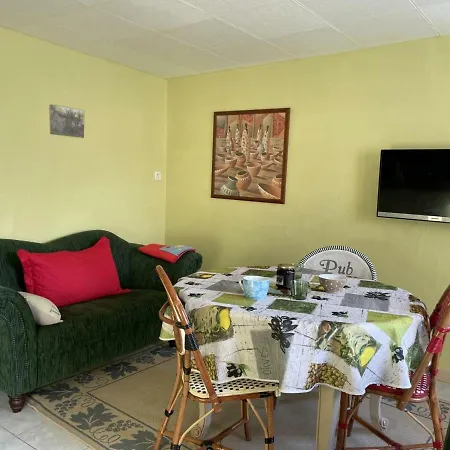Maison Rustique Avec Poele A Bois, Proche Montagnes & Activites De Plein Air, Animaux Acceptes - Fr-1-489-52