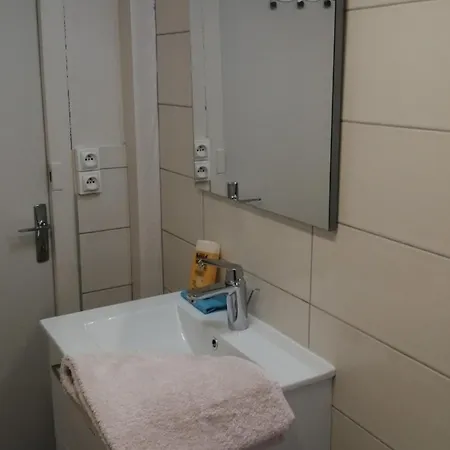 Maison De Charme A Pour Randonnees - Fr-1-489-52 * Arfeuilles