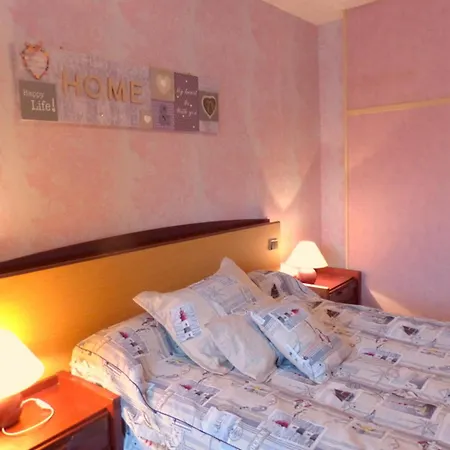 Maison De Charme à Pour Randonnées - Fr-1-489-52