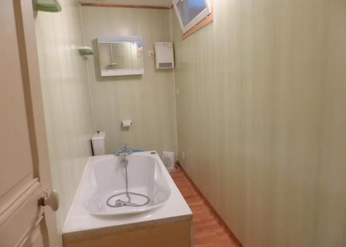 Hébergement de vacances Maison De Charme à Pour Randonnées - Fr-1-489-52 Arfeuilles